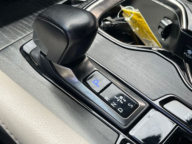 2023 Lexus RX Hybrid 350h - Photo 21