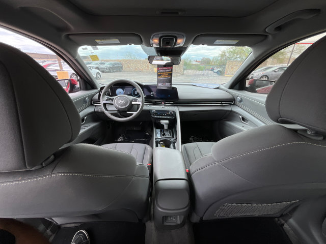 2024 Hyundai Elantra SEL - Photo 25