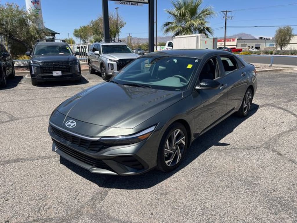 Certified 2025 Hyundai Elantra SEL Sport Sedan