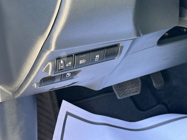 2024 Toyota Corolla Cross S - Photo 13