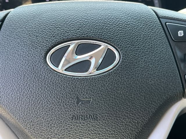 2020 Hyundai Tucson Value - Photo 16