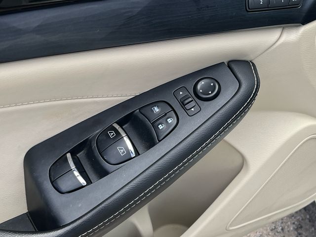 2023 Nissan Maxima Platinum - Photo 12