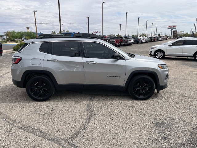 2022 Jeep Compass Latitude - Photo 9