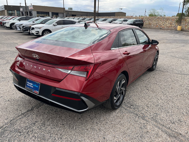 2024 Hyundai Elantra SEL - Photo 8