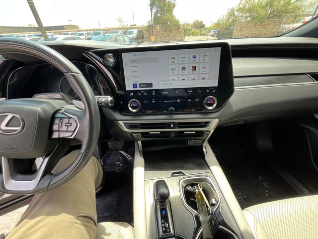 2023 Lexus RX Hybrid 350h - Photo 19
