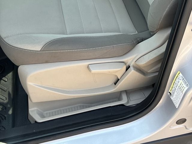 2013 Ford Escape SE - Photo 11