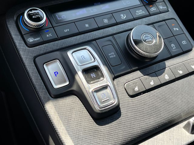 2024 Hyundai Palisade Limited - Photo 21