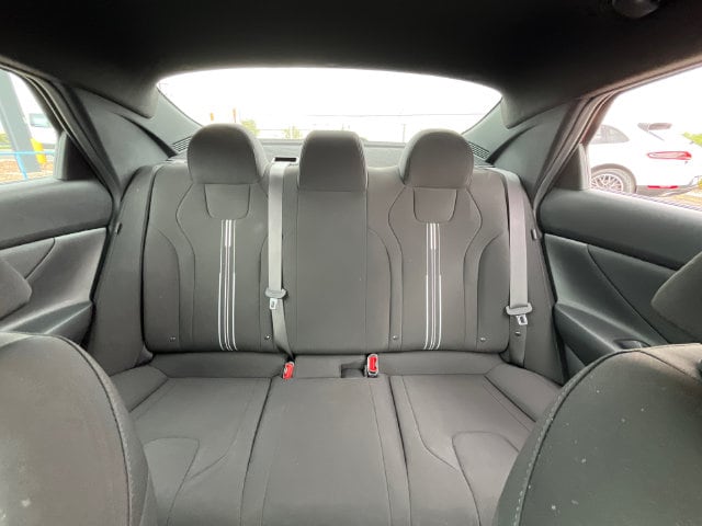 2025 Hyundai Elantra SEL - Photo 22