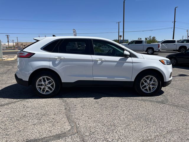 2024 Ford Edge SEL - Photo 9