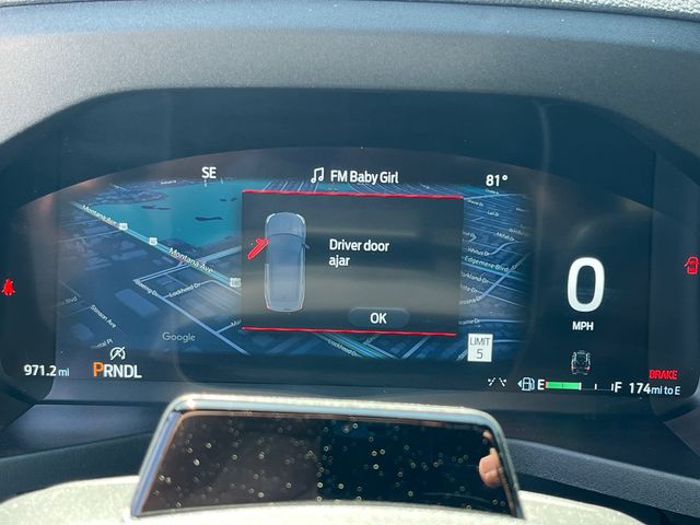 2025 Ford Explorer Platinum - Photo 14