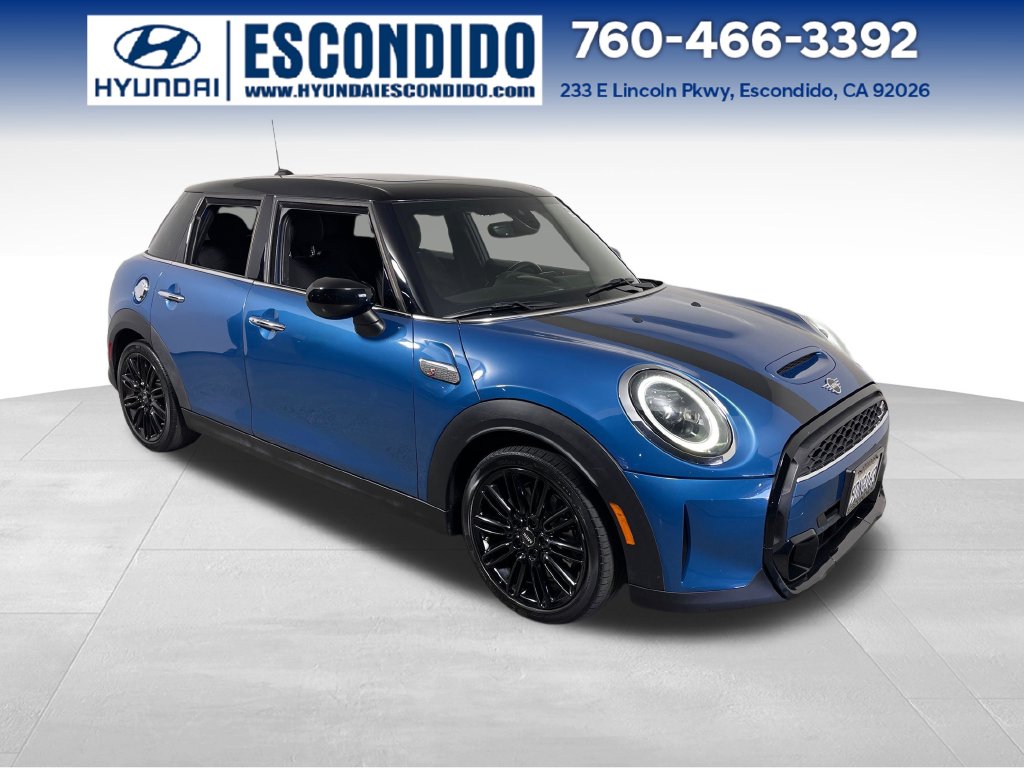 2023 MINI Hardtop 4 Door