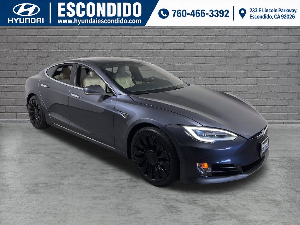  Tesla Model S