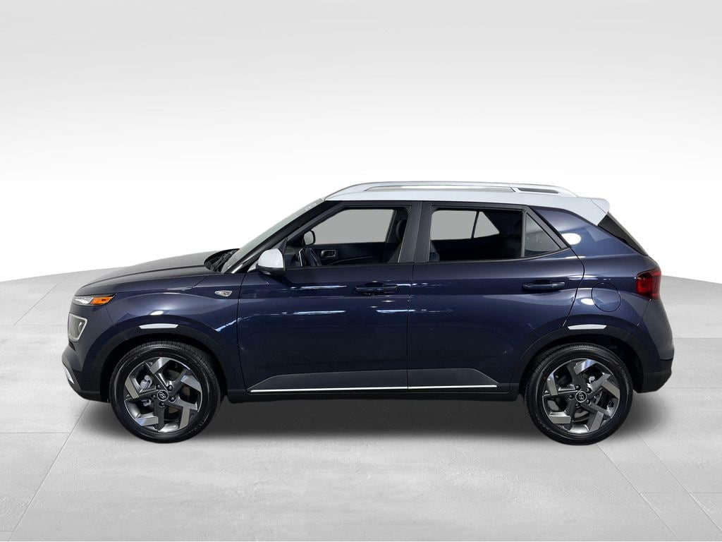 New 2026 Hyundai Venue SEL w/Two-Tone Roof SUV