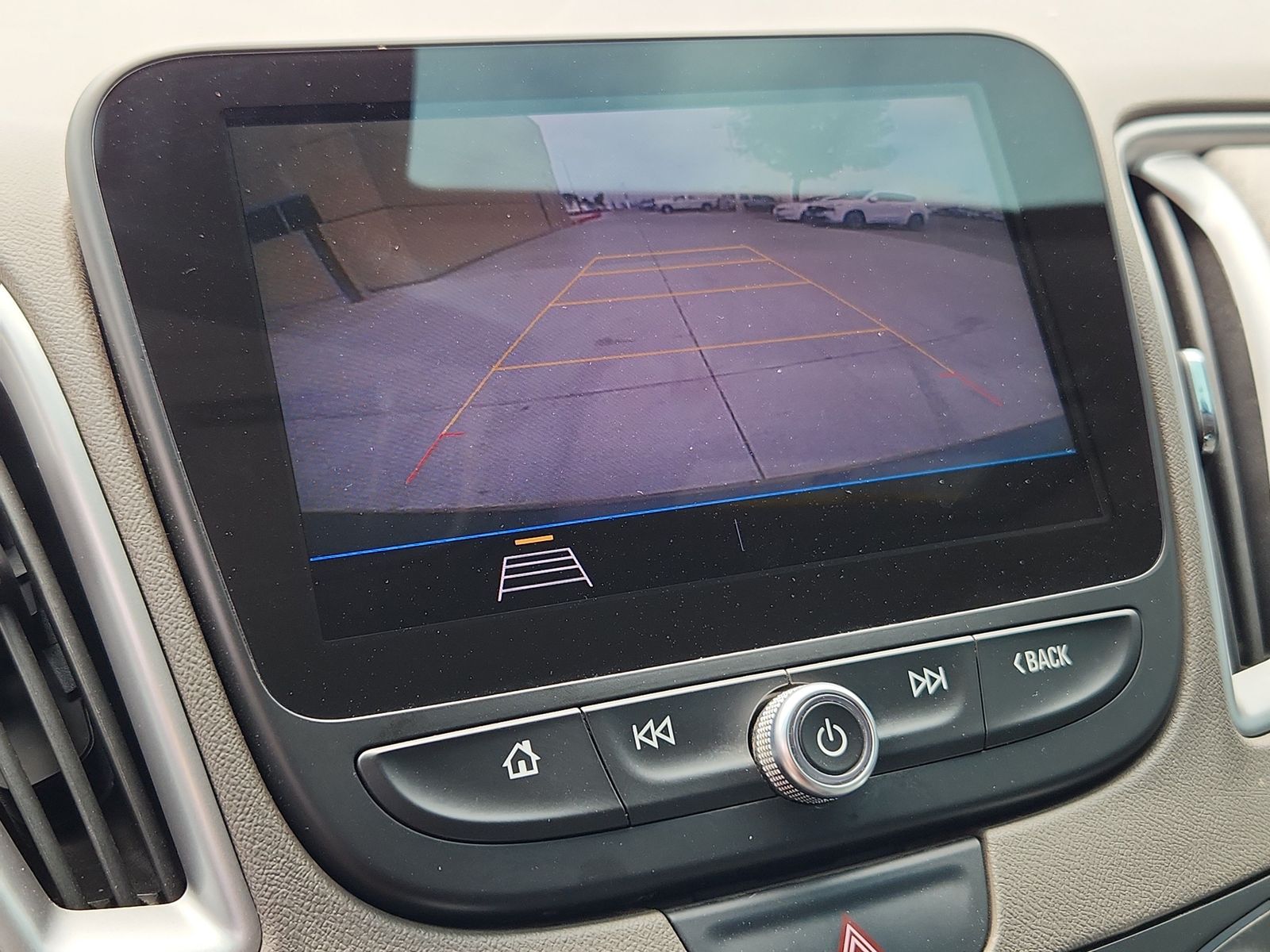 2019 Chevrolet Malibu 1LS - Photo 22