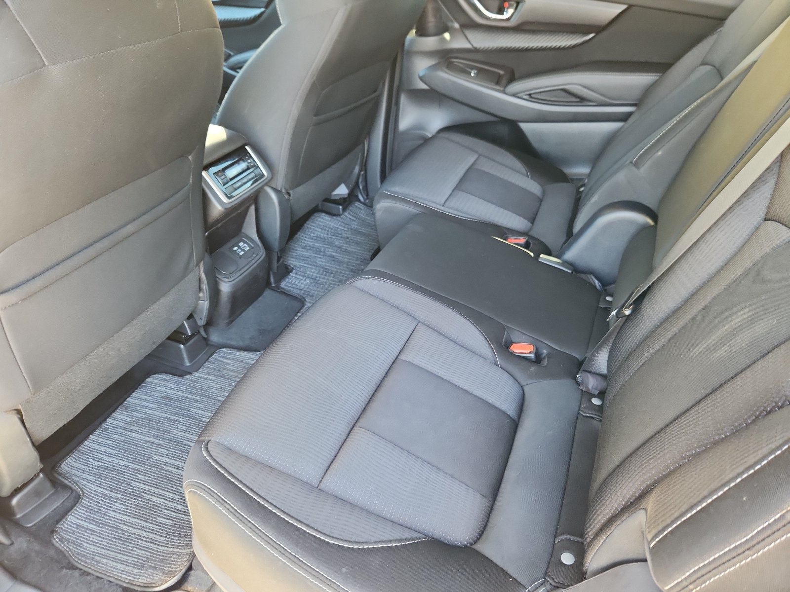 2023 Subaru Ascent Premium - Photo 11