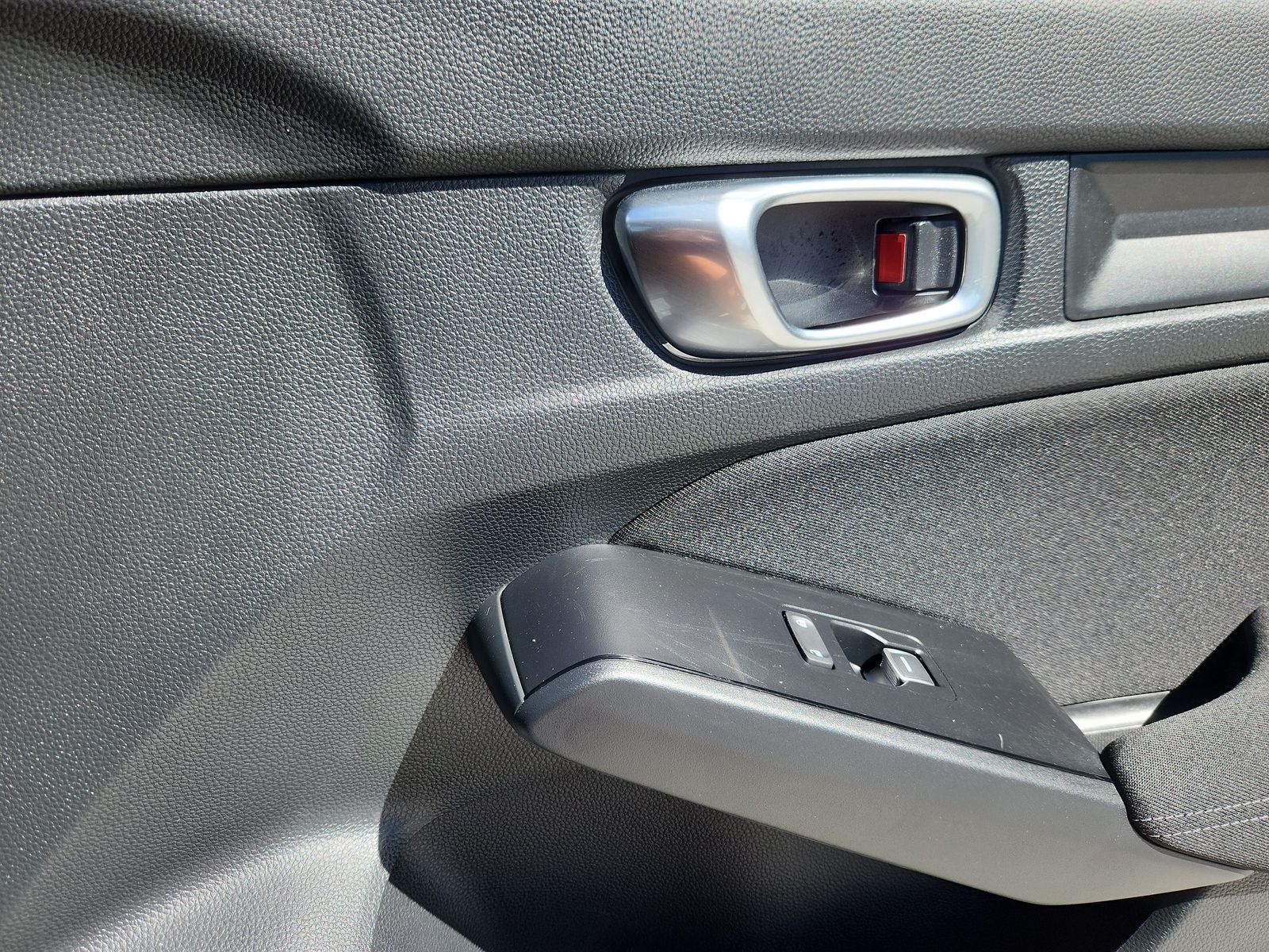 2026 Honda Civic Sport - Photo 17