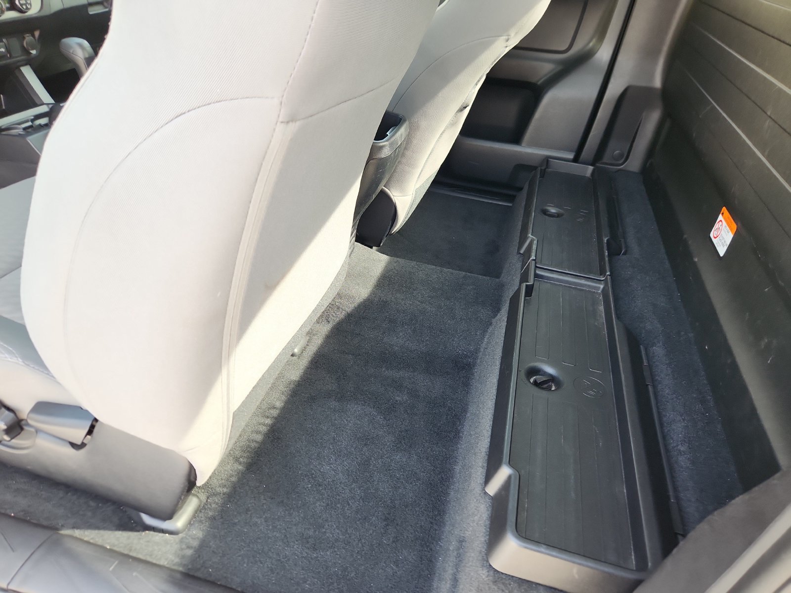 2021 Toyota Tacoma SR - Photo 11