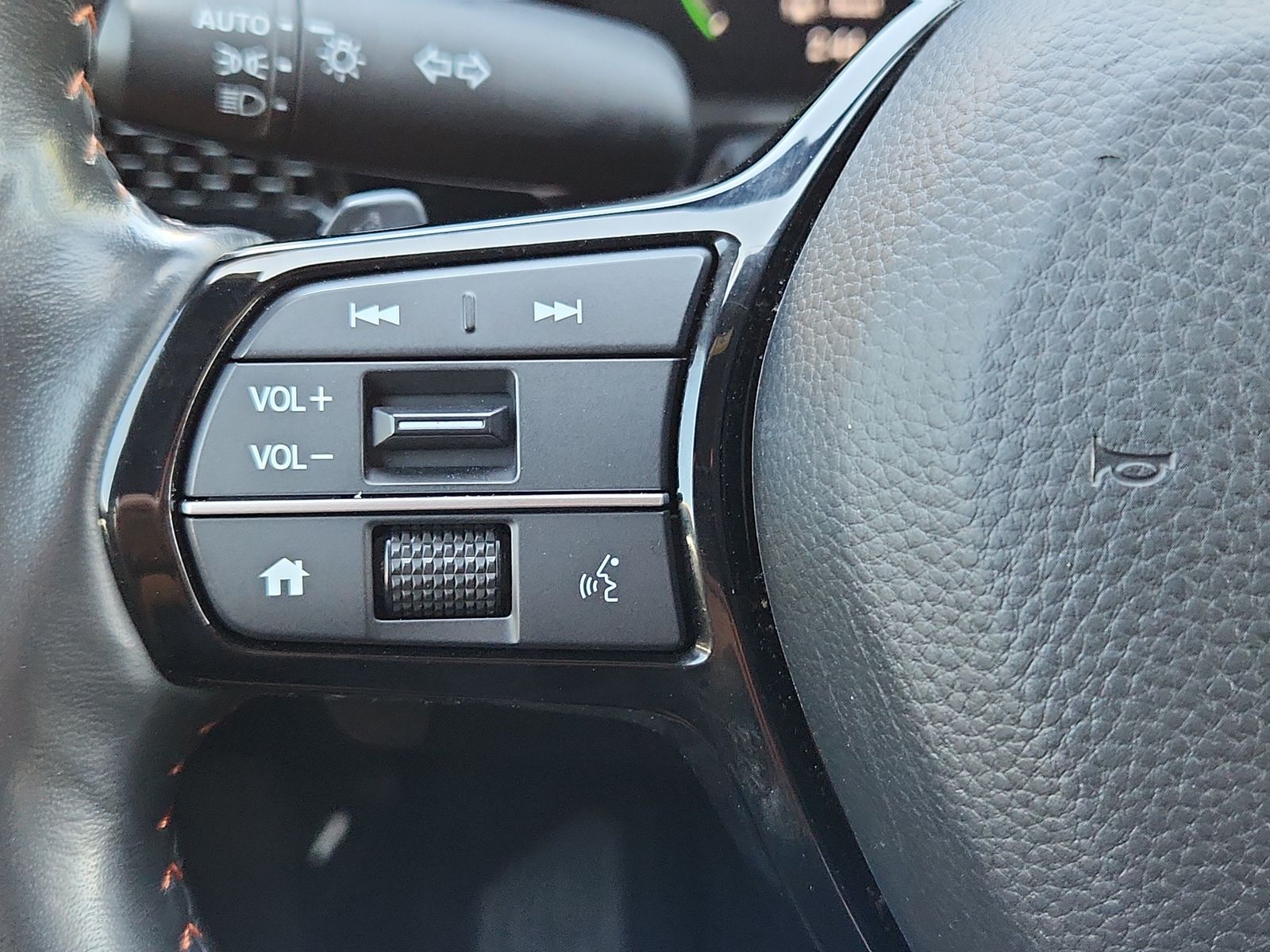 2023 Honda CR-V Sport Touring - Photo 20