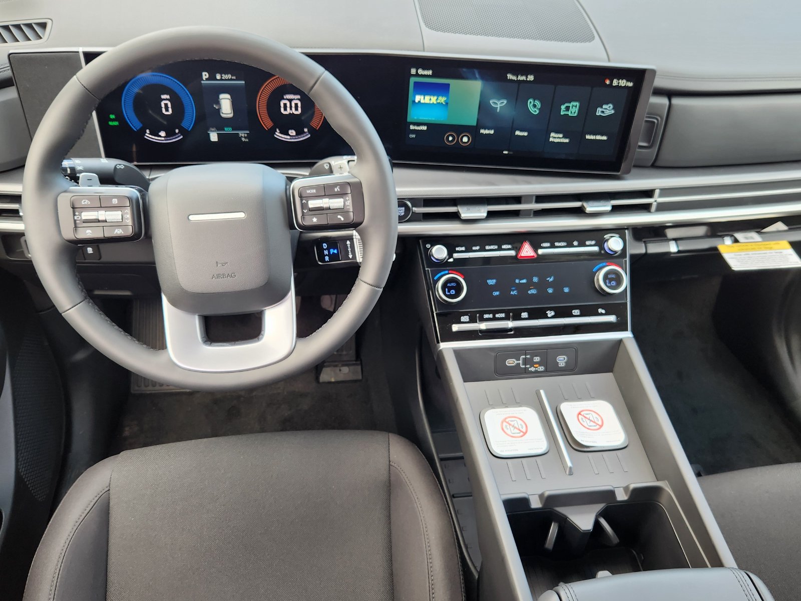2026 Hyundai Santa Fe SE - Photo 13