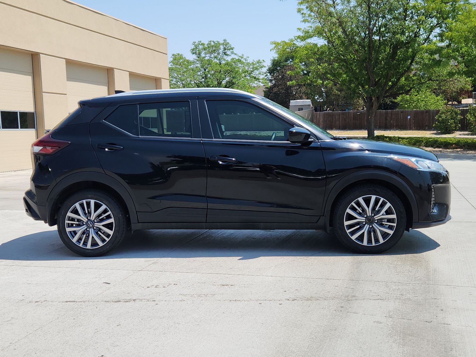 2023 Nissan Kicks SV - Photo 6