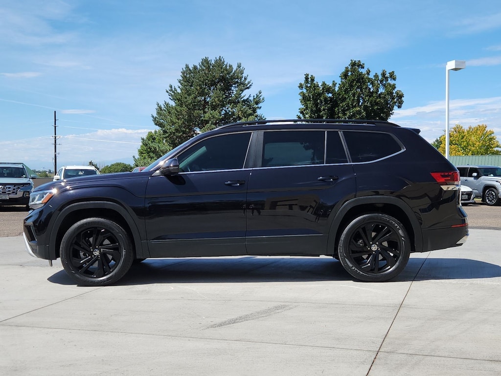 Used 2022 Volkswagen Atlas 3.6L V6 SE w/Technology SUV