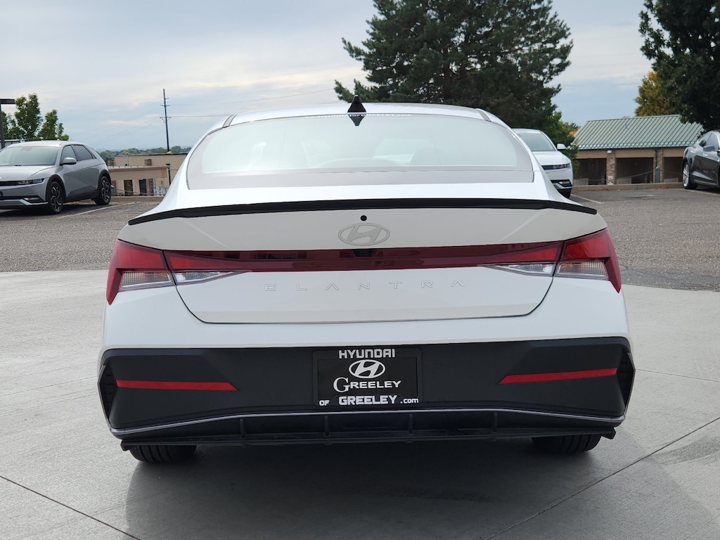 Certified 2025 Hyundai Elantra SEL Sport Sedan