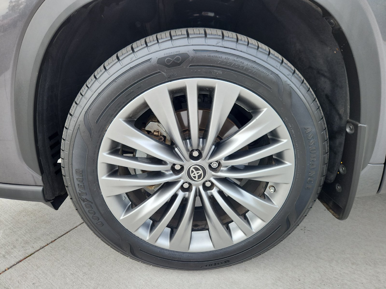 2025 Hyundai Elantra SEL - Photo 18