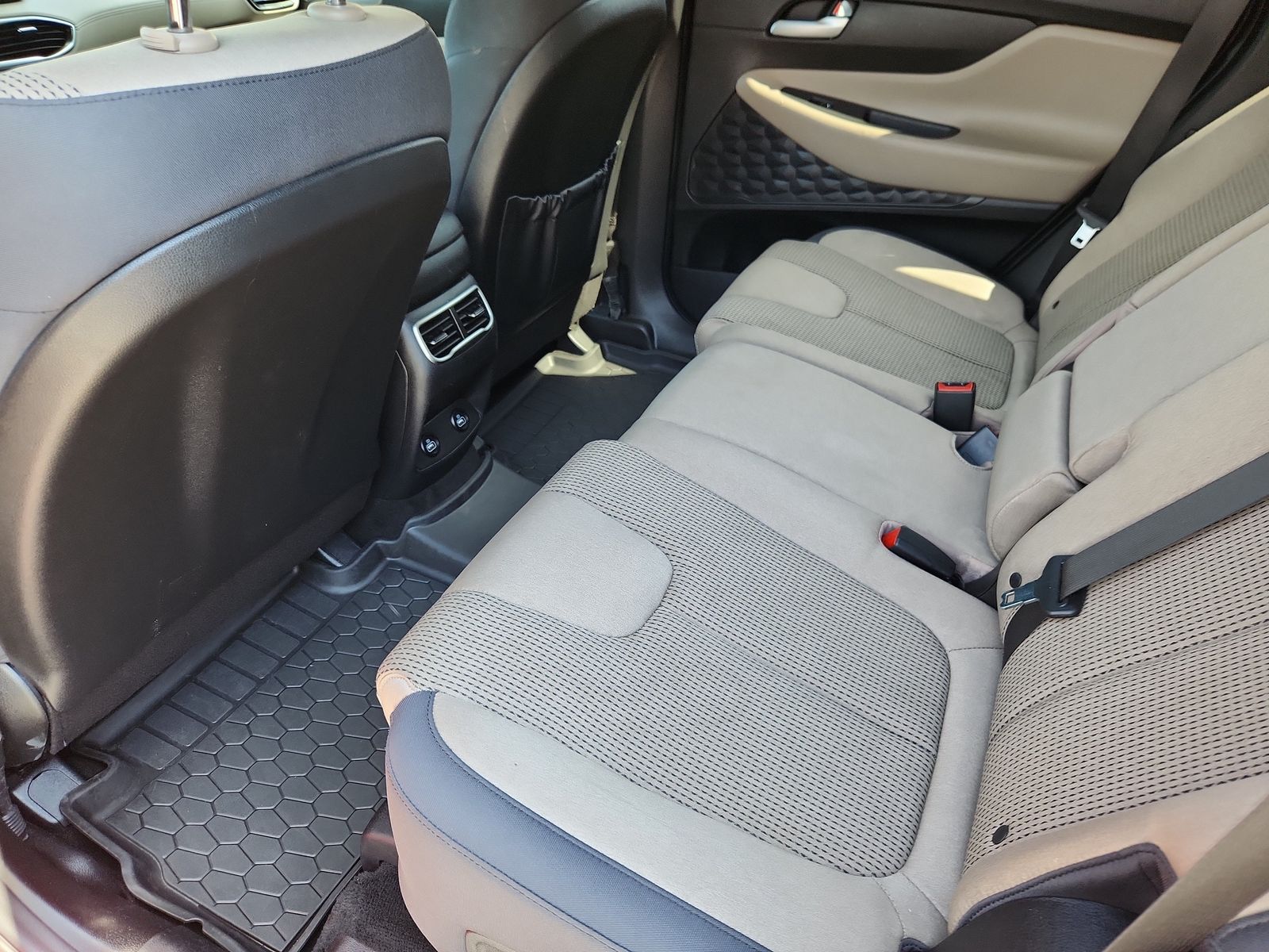2023 Hyundai Santa Fe SEL - Photo 11