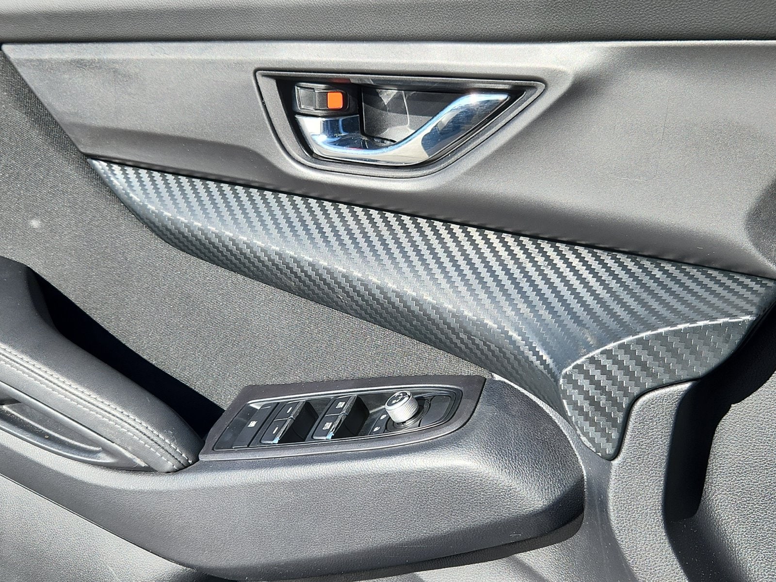 2023 Subaru Ascent Premium - Photo 9