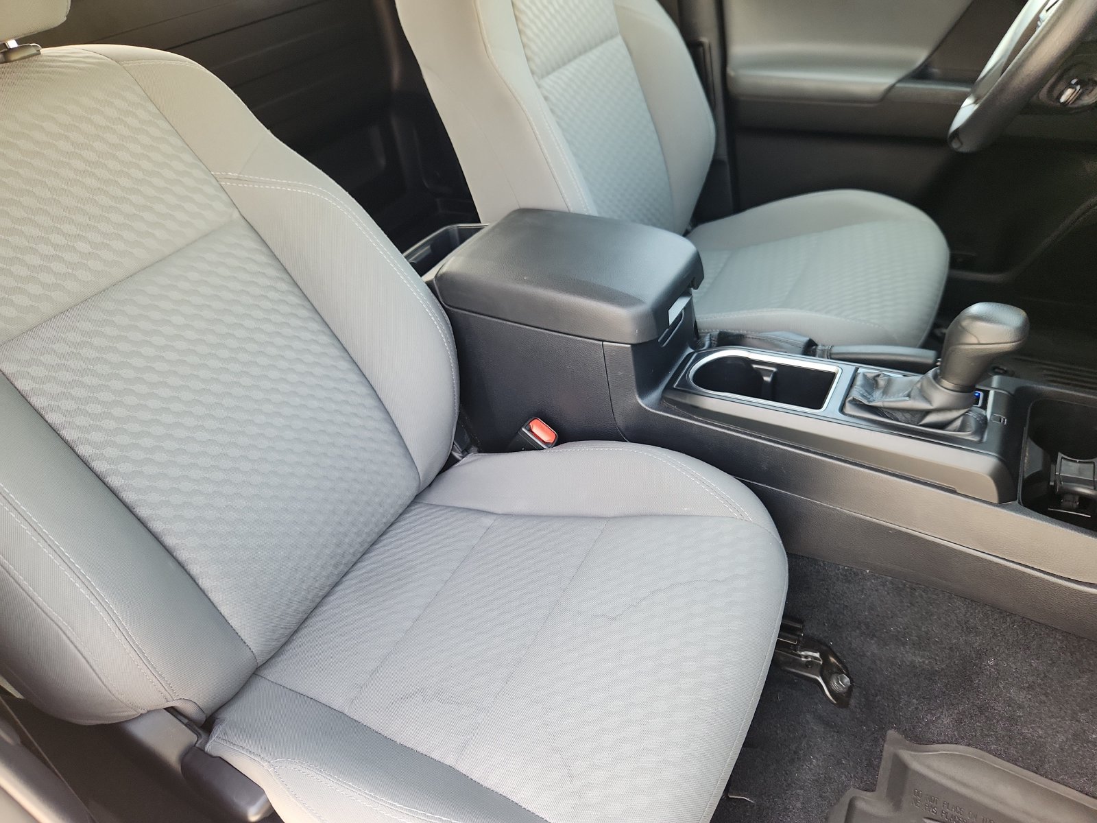 2021 Toyota Tacoma SR - Photo 14