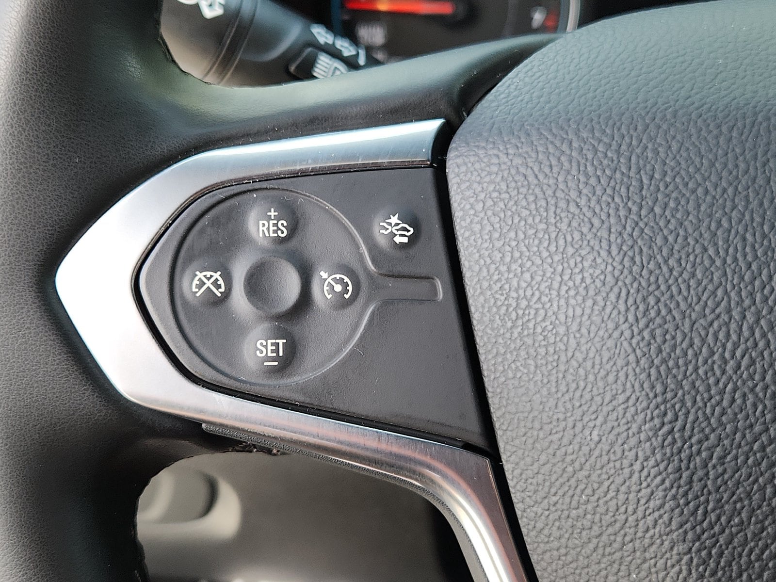 2023 Chevrolet Traverse 1LT - Photo 21