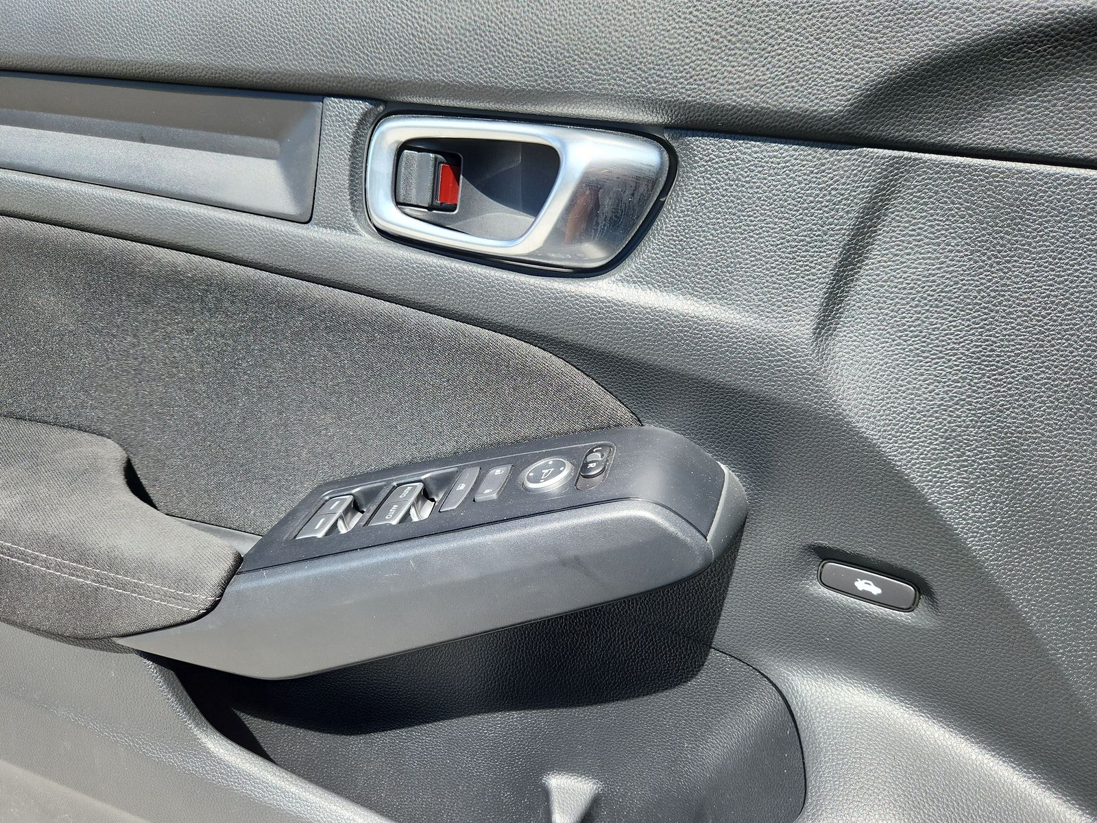 2026 Honda Civic Sport - Photo 9