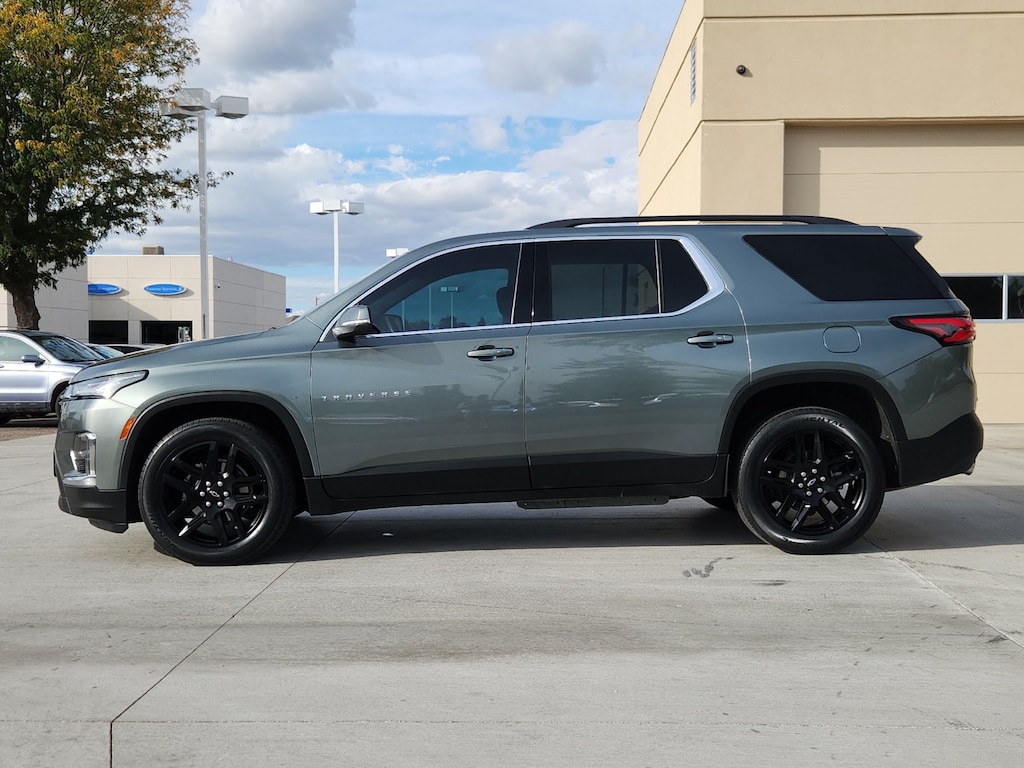 Used 2023 Chevrolet Traverse LT Cloth w/1LT SUV