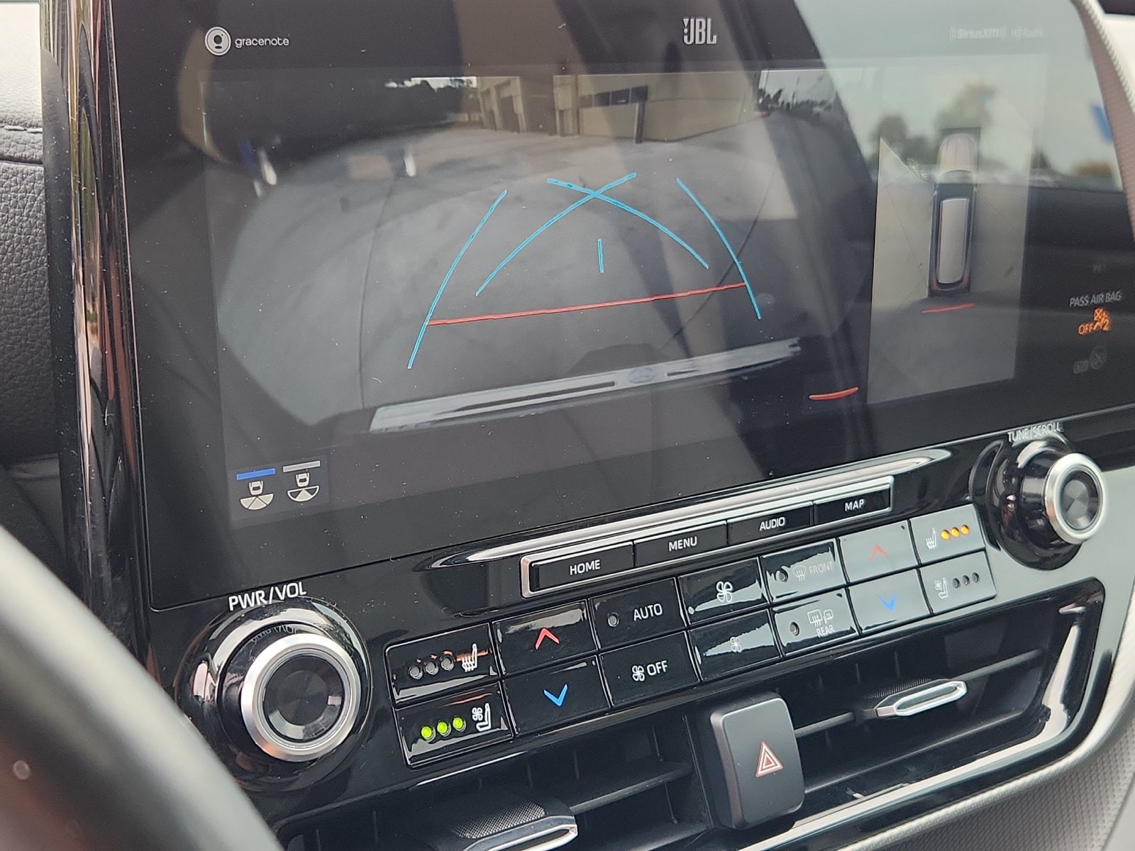 2025 Hyundai Elantra SEL - Photo 25