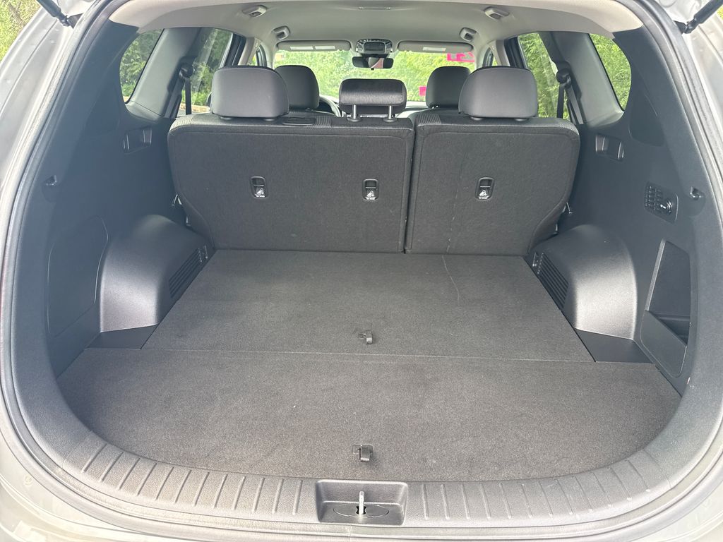2021 Hyundai Santa Fe SE - Photo 36