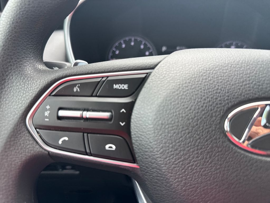 2021 Hyundai Santa Fe SE - Photo 24
