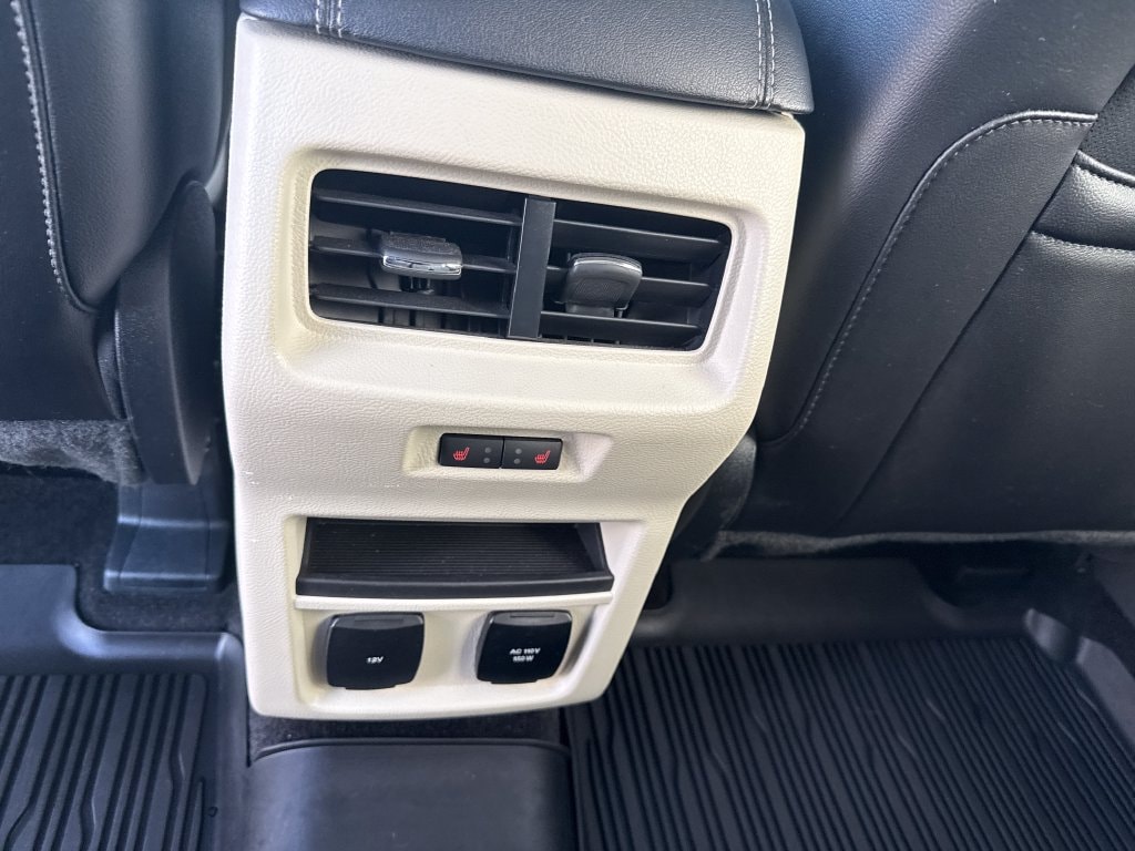 2017 Ford Edge Titanium - Photo 22