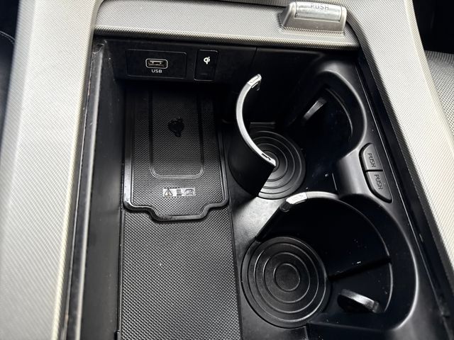 2021 Hyundai Palisade Limited - Photo 32