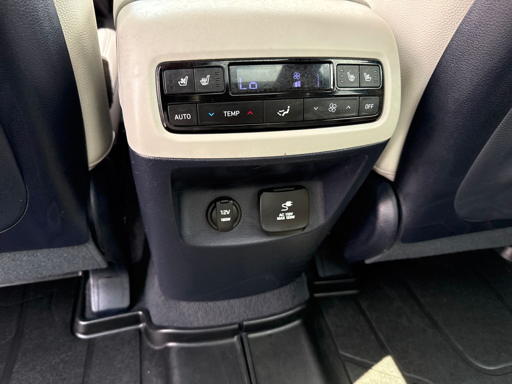 2024 Hyundai Palisade Limited - Photo 24