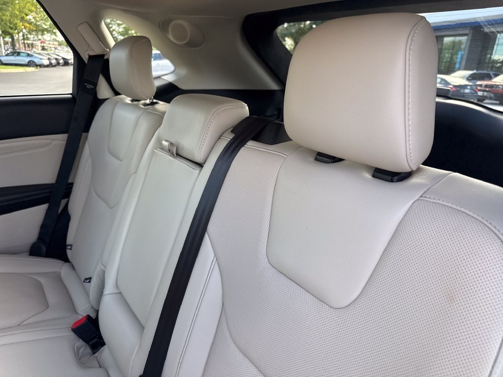 2017 Ford Edge Titanium - Photo 20