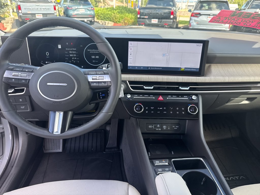 2025 Hyundai Sonata Hybrid Limited - Photo 23