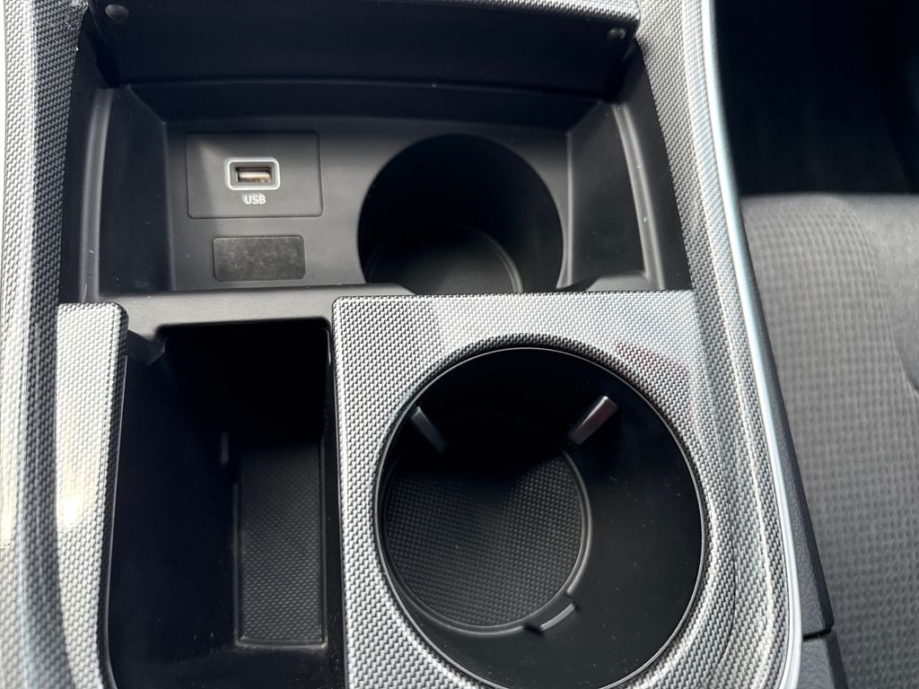 2021 Hyundai Santa Fe SE - Photo 27