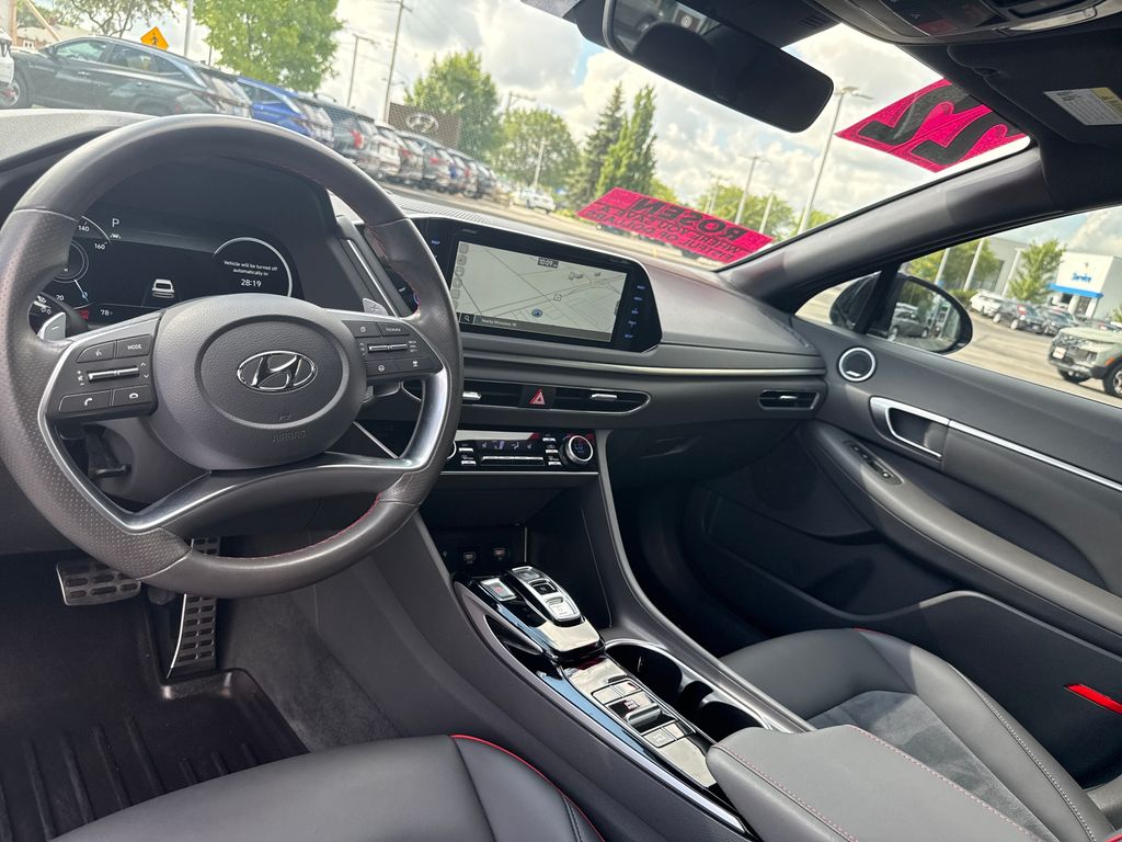 2022 Hyundai Sonata SEL Plus - Photo 24