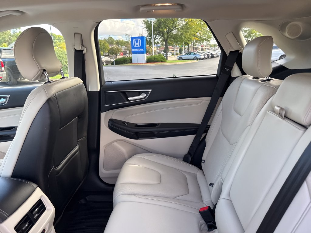 2017 Ford Edge Titanium - Photo 21