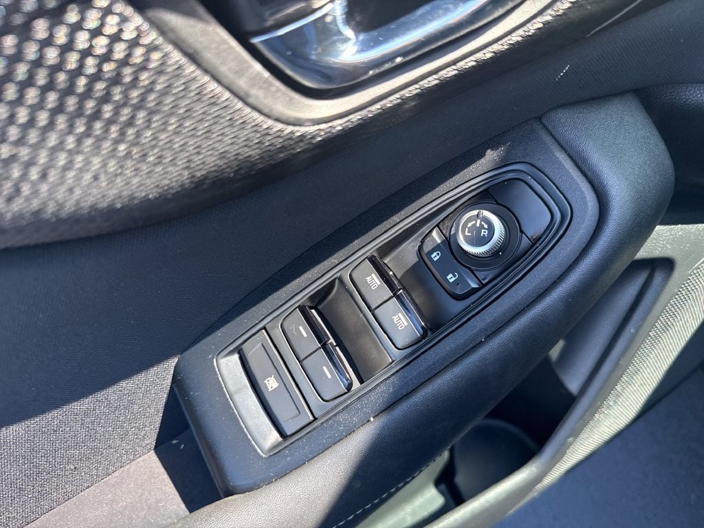 2020 Subaru Outback Premium - Photo 10