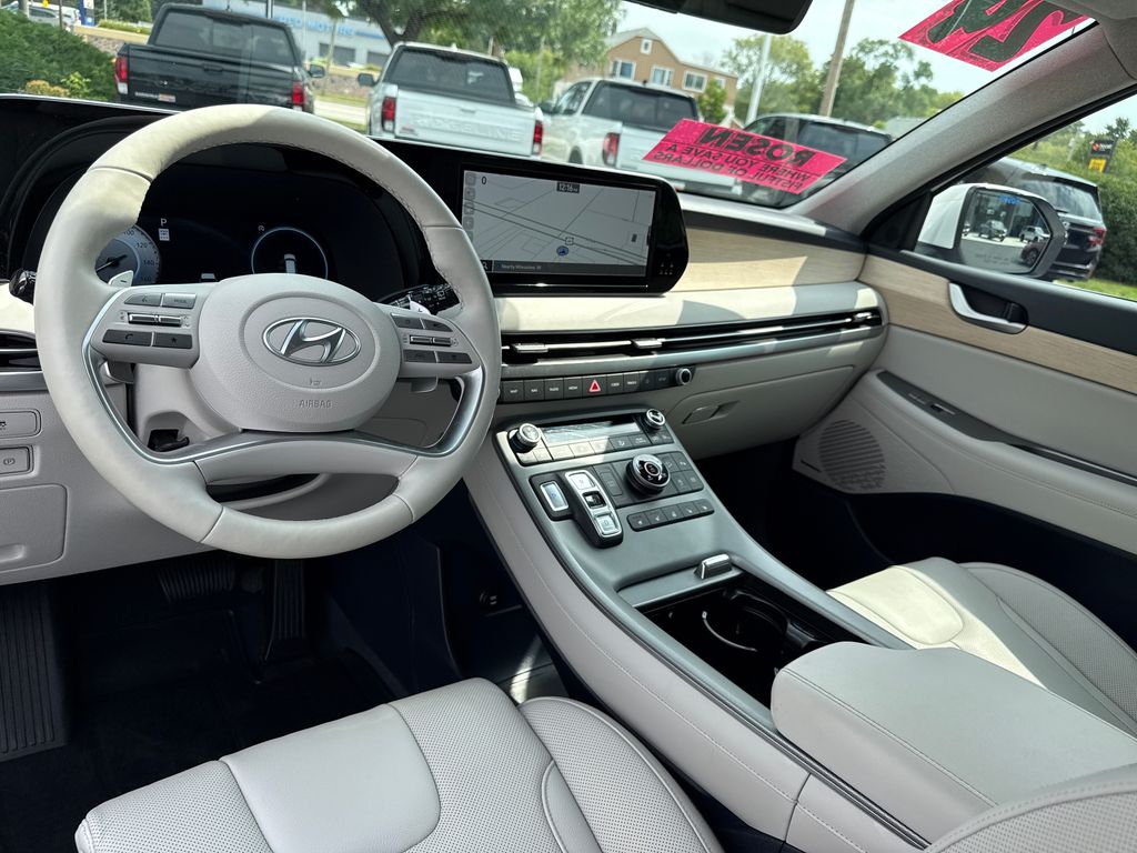 2024 Hyundai Palisade Limited - Photo 29