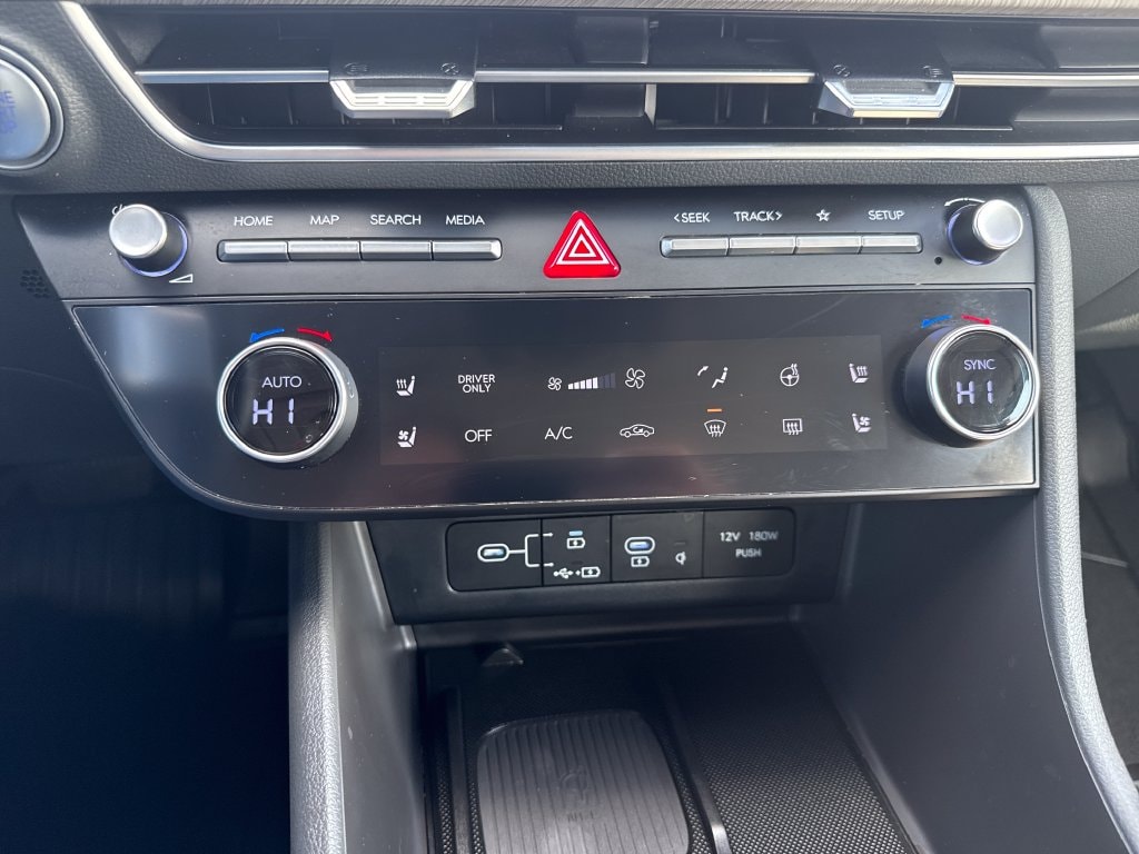 2025 Hyundai Sonata Hybrid Limited - Photo 31