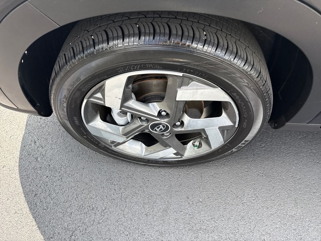 2024 Hyundai Venue SEL - Photo 38