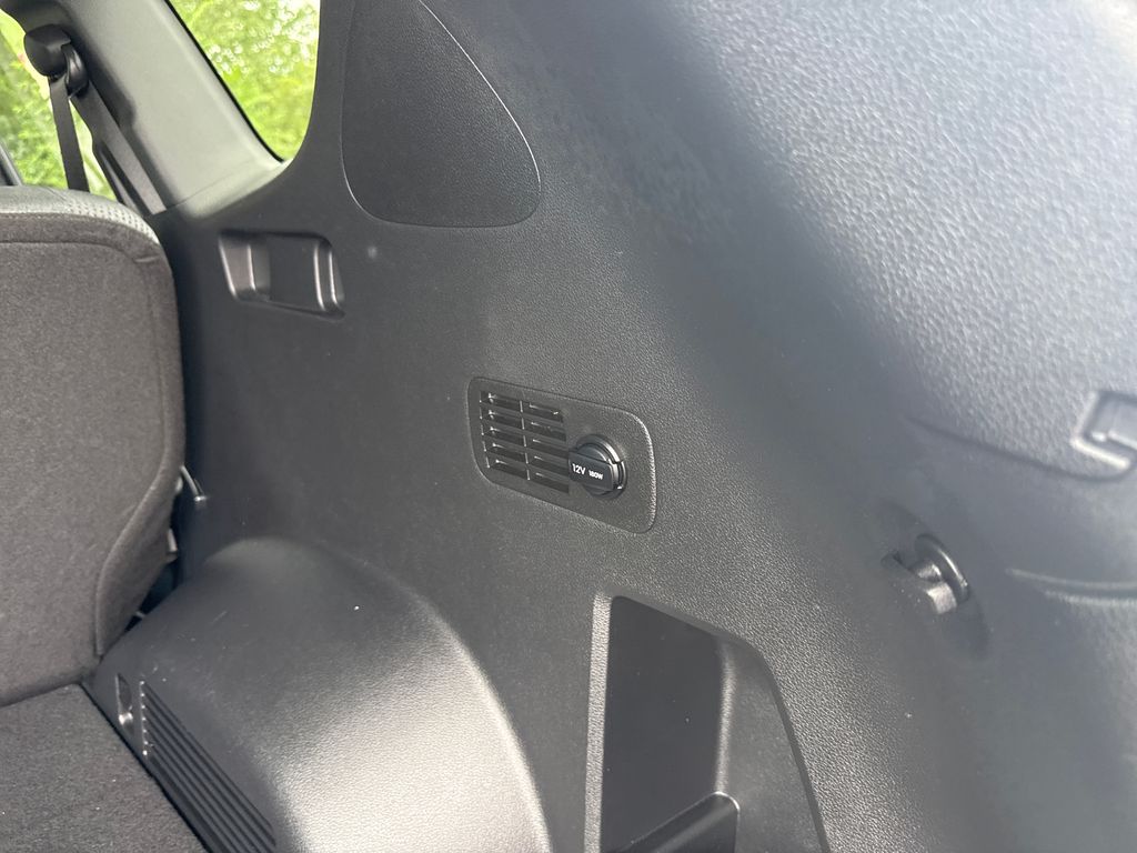 2021 Hyundai Santa Fe SE - Photo 37
