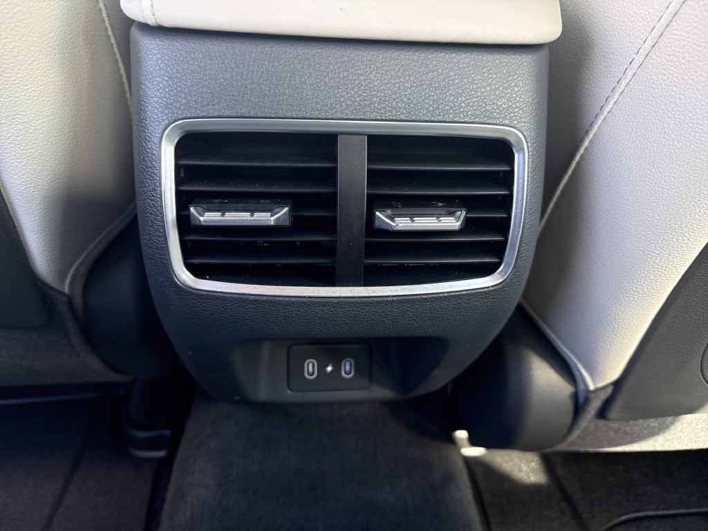 2025 Hyundai Sonata Hybrid Limited - Photo 22